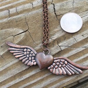 VINTAGE WINGS NECKACE